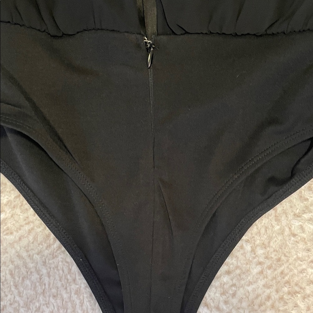 Elegant Black Ruffled Bodysuit - Picture 4 of 5